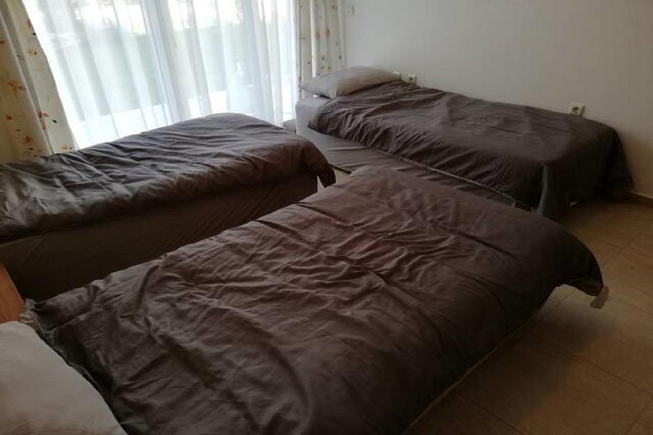 Yves 2 Bed Apart At Sun Village Sunny Beach Not Far Away From The Sea Eksteriør billede